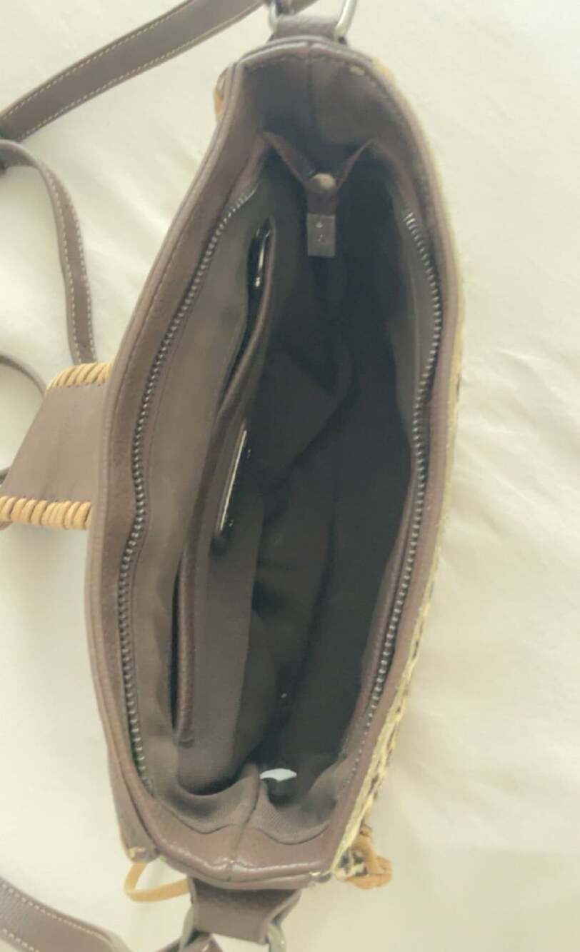 Trinity Ranch Hair-On Cowhide Fringe Crossbody Bag - Picture 5 of 6
